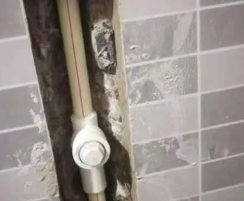 宁强卫生间测漏水